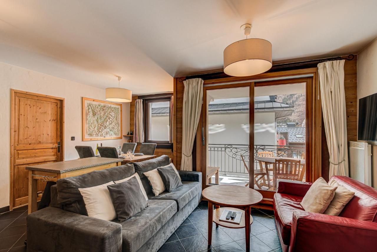 Apartment Le Paradis 2 - Alpes Travel - Central Chamonix Esterno foto