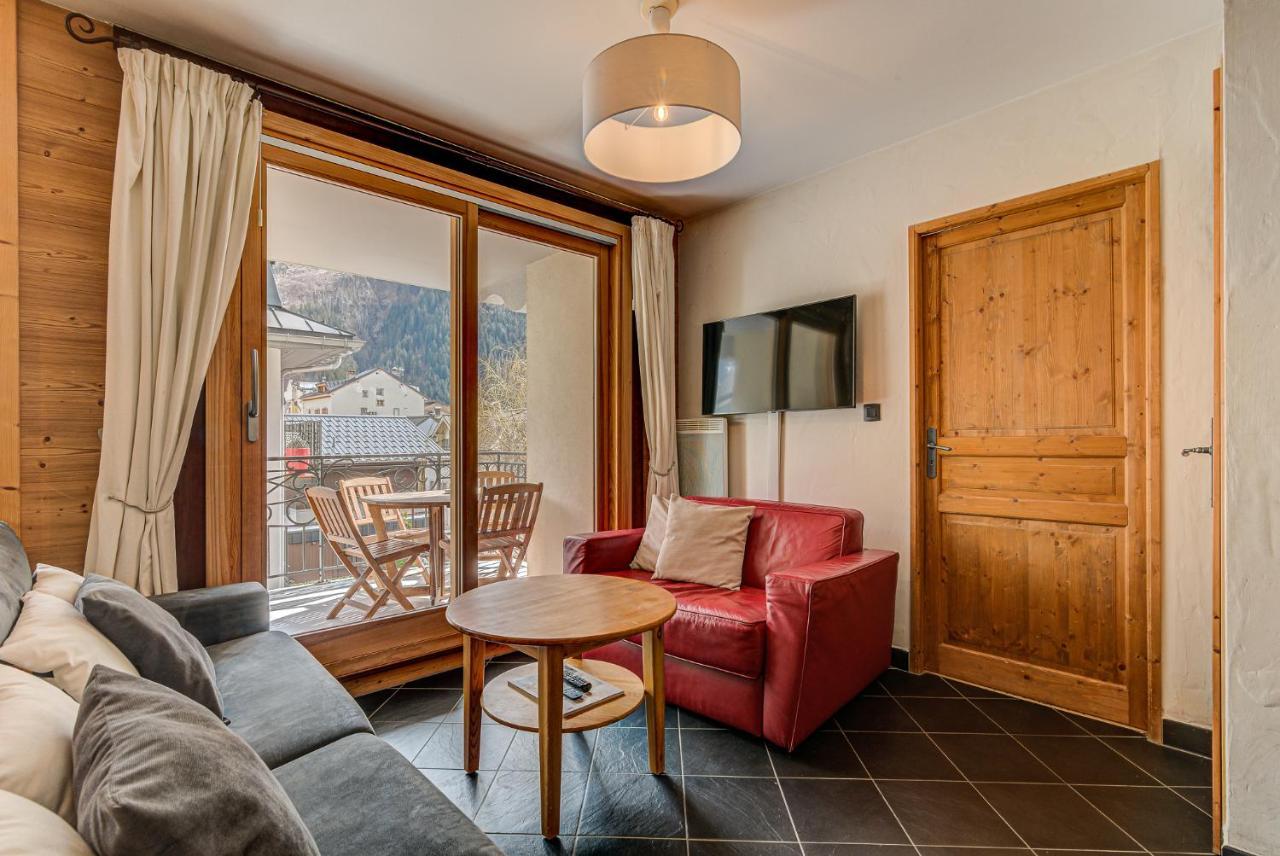 Apartment Le Paradis 2 - Alpes Travel - Central Chamonix Esterno foto