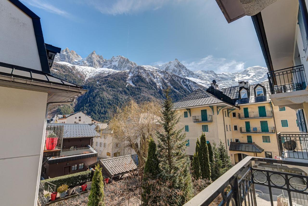 Apartment Le Paradis 2 - Alpes Travel - Central Chamonix Esterno foto