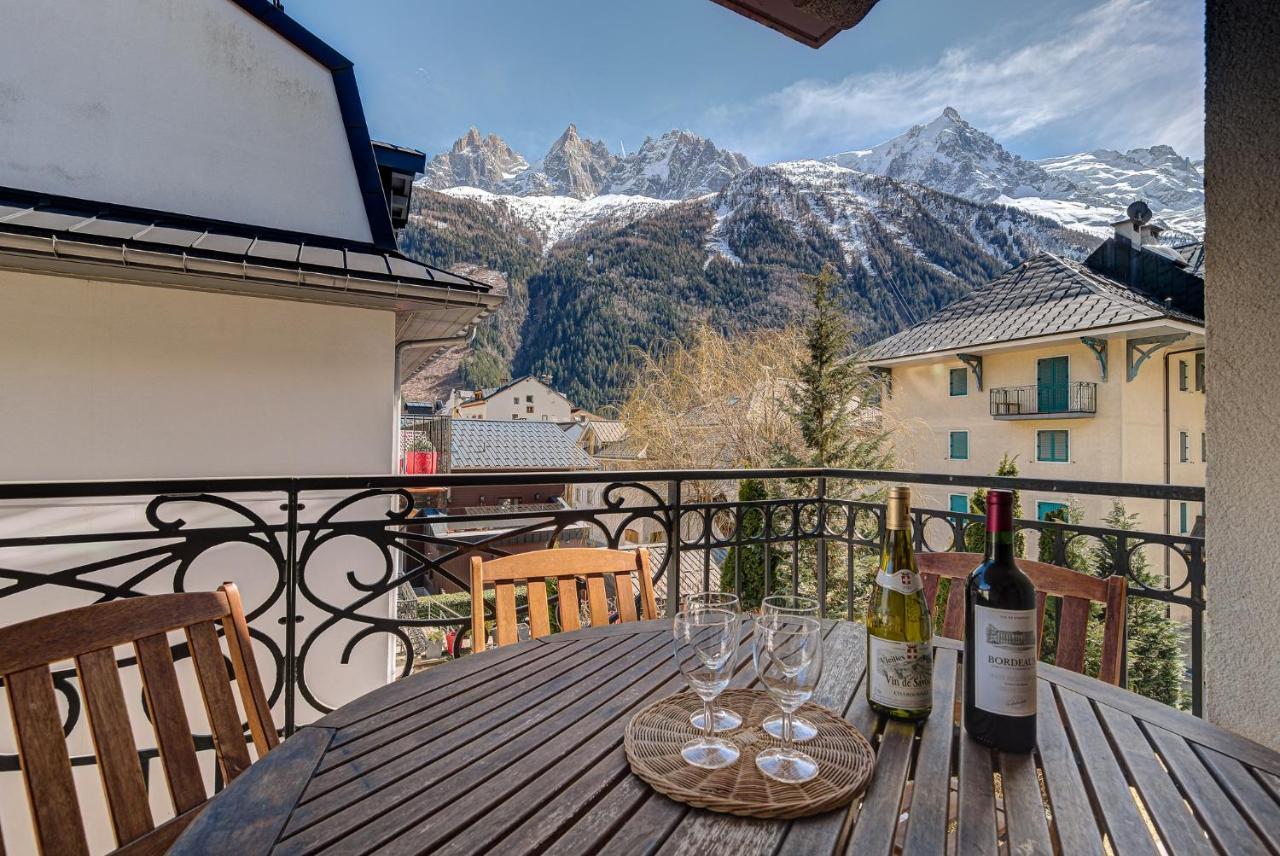 Apartment Le Paradis 2 - Alpes Travel - Central Chamonix Esterno foto