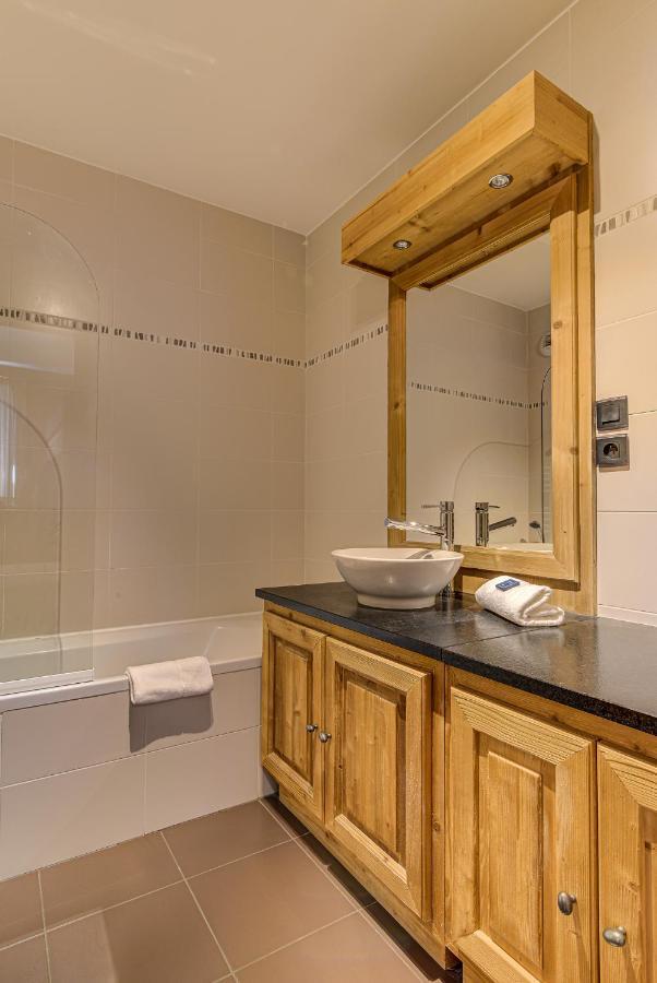 Apartment Le Paradis 2 - Alpes Travel - Central Chamonix Esterno foto